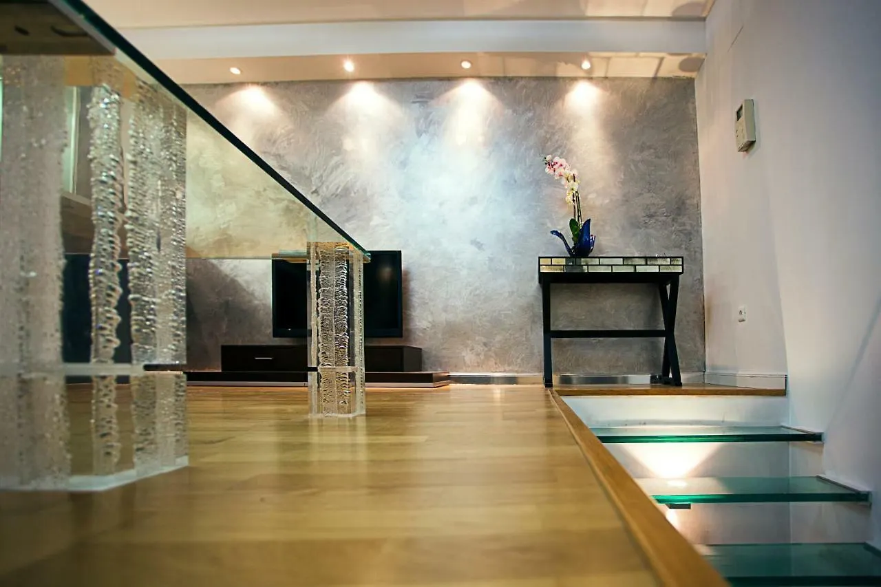 Quiet & Exclusive Apartment Historic Center 말라가
